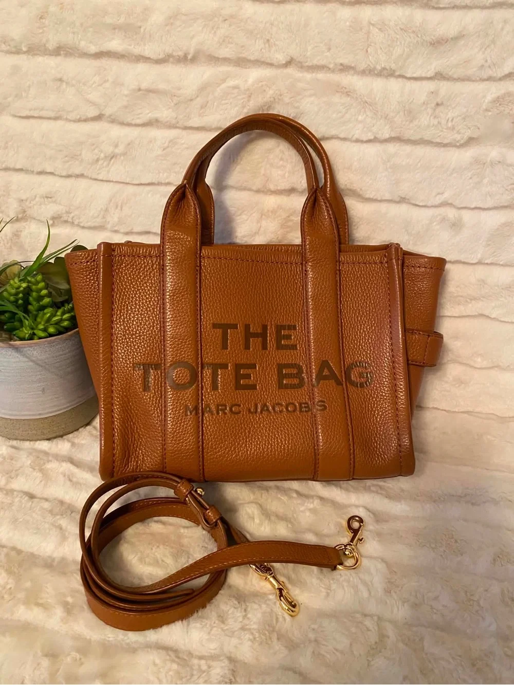 ✨Like New Marc Jacobs The Tote Bag Leather Satchel/Crossbody Bag